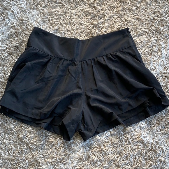 BCBG dress shorts - flowy with pockets! As 6! - Picture 1 of 6